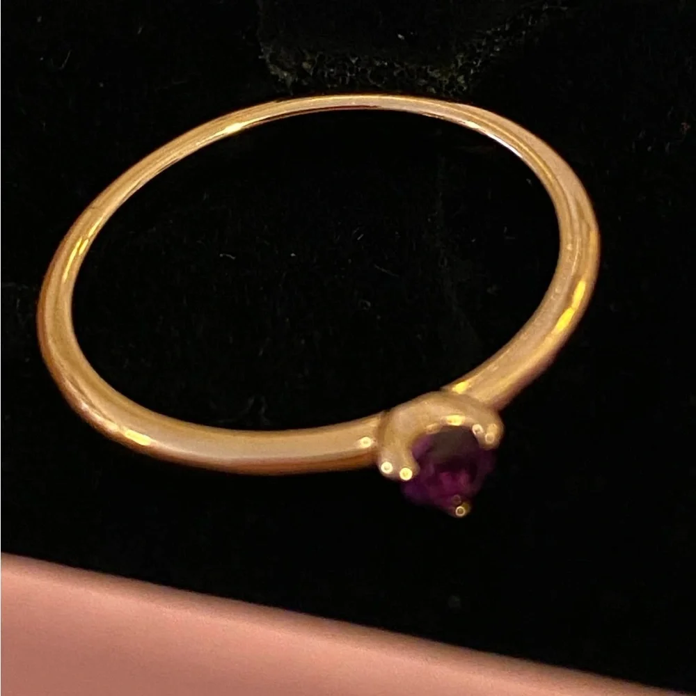 PRACTICALLY NEW- PANDORA Purple Solitaire Rose size 6 - Picture 4 of 7